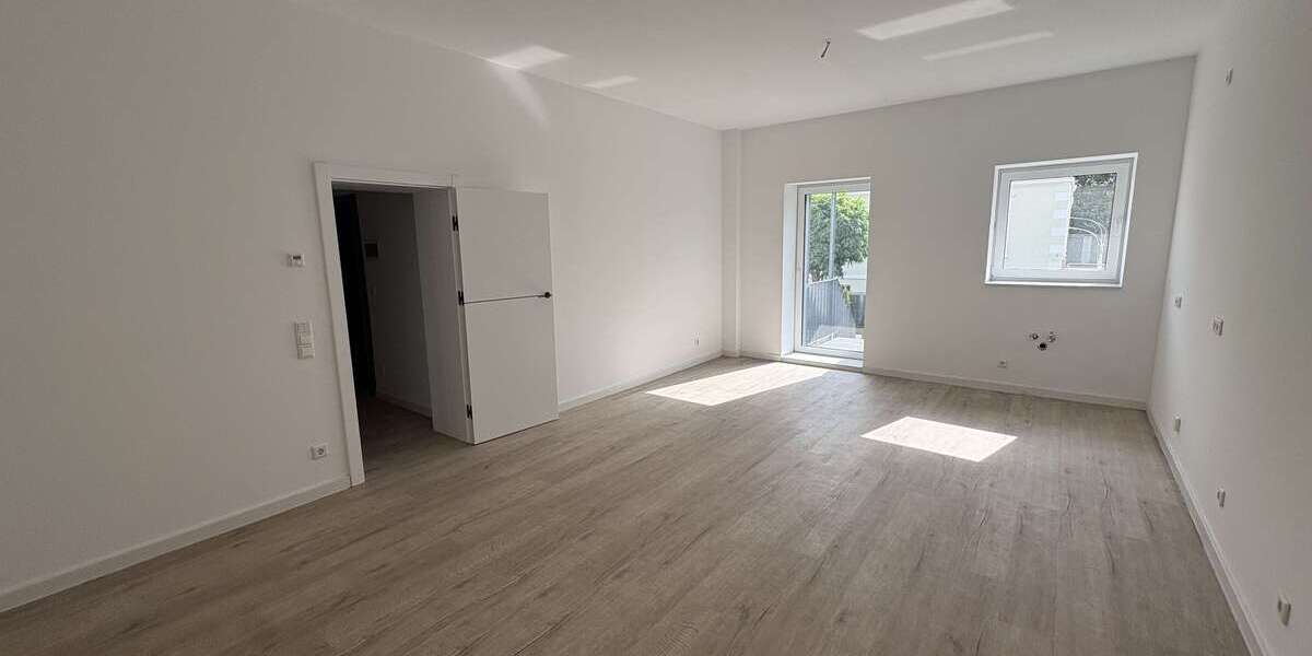 Etagenwohnung Moers - 3 Zimmer, 134 m&sup2;, 1.750&euro; | Angebot:27253352