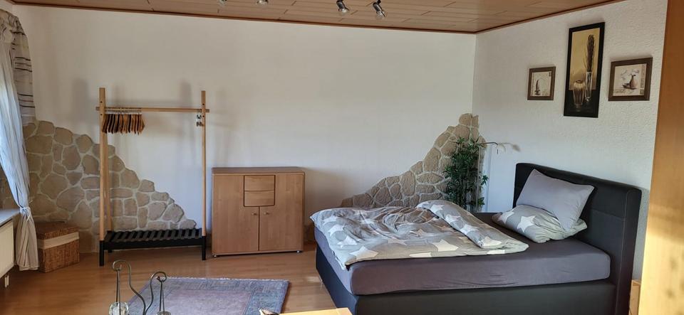 Wohnen auf Zeit Gudensberg - 2 Zimmer, 85 m&sup2;, 35&euro; | Angebot:23831075