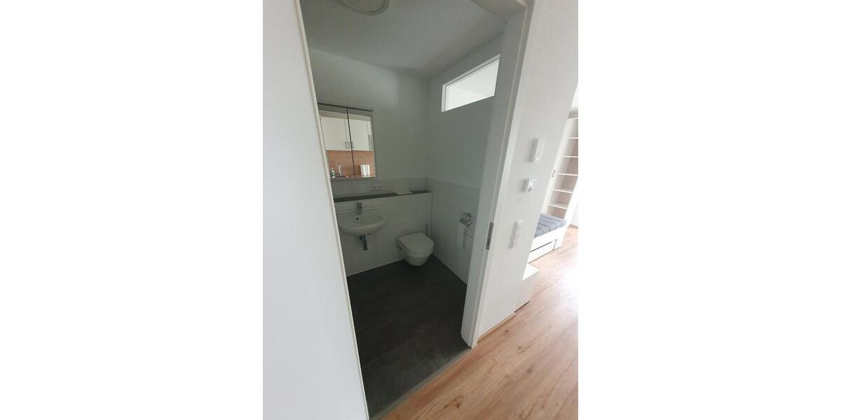 Etagenwohnung Tübingen Lustnau - 1 Zimmer, 25 m&sup2;, 890&euro; | Angebot:25792745