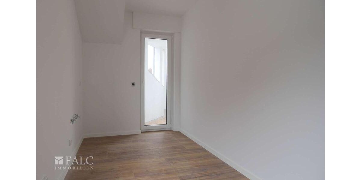 Dachgeschoßwohnung Bendorf - 4 Zimmer, 106 m&sup2;, 1.000&euro; | Angebot:25646957