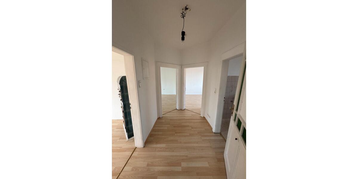 Helle, lichtdurchflutete 2ZKB Altbauwohnung 65m2 2 zimmer