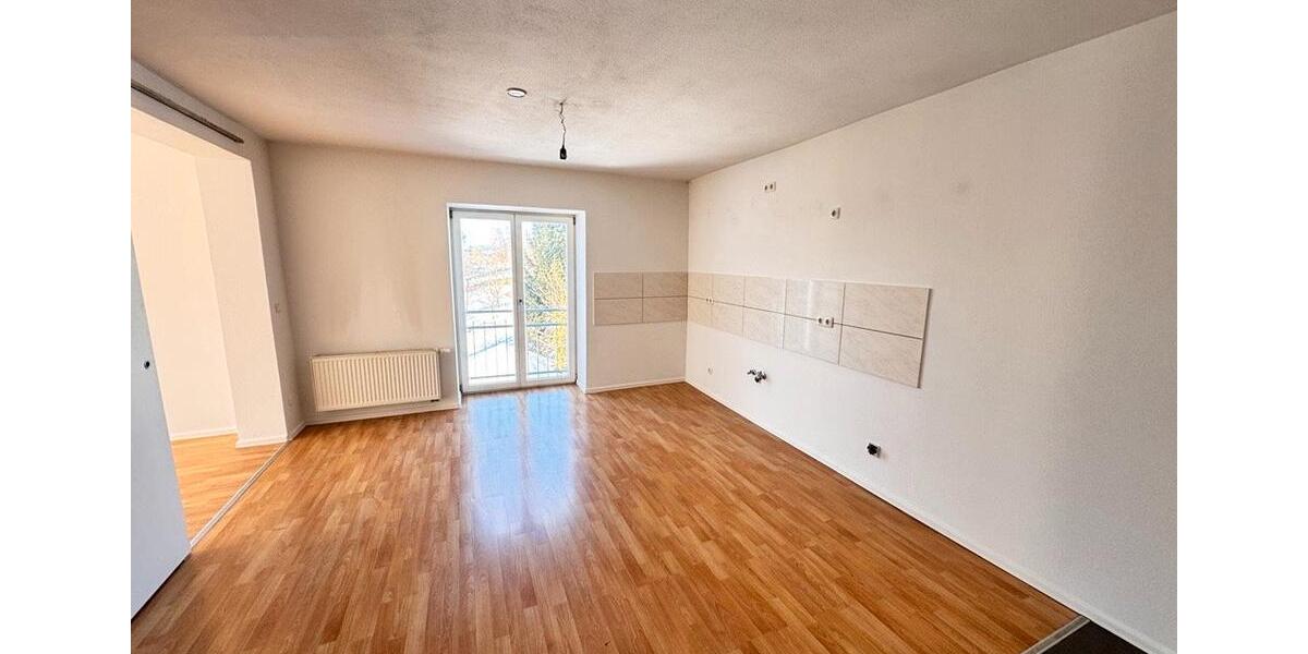 Etagenwohnung Frauenau - 3 Zimmer, 61 m&sup2;, 450&euro; | Angebot:25998916