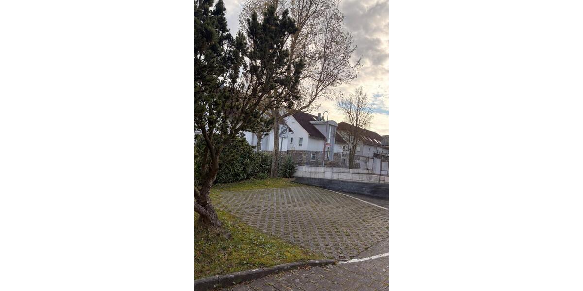 Hochparterre Brackenheim - 3.5 Zimmer, 75 m&sup2;, 1.050&euro; | Angebot:26235925