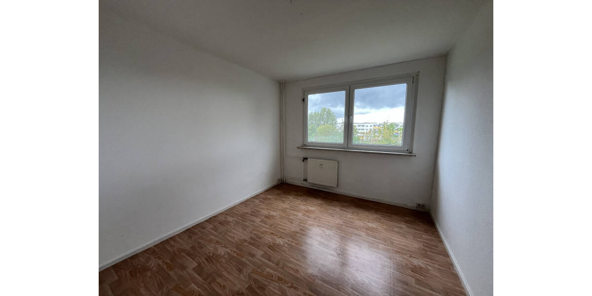 Etagenwohnung Halle (Saale) Westliche Neustadt - 4 Zimmer, 66 m&sup2;, 340&euro; | Angebot:26190272
