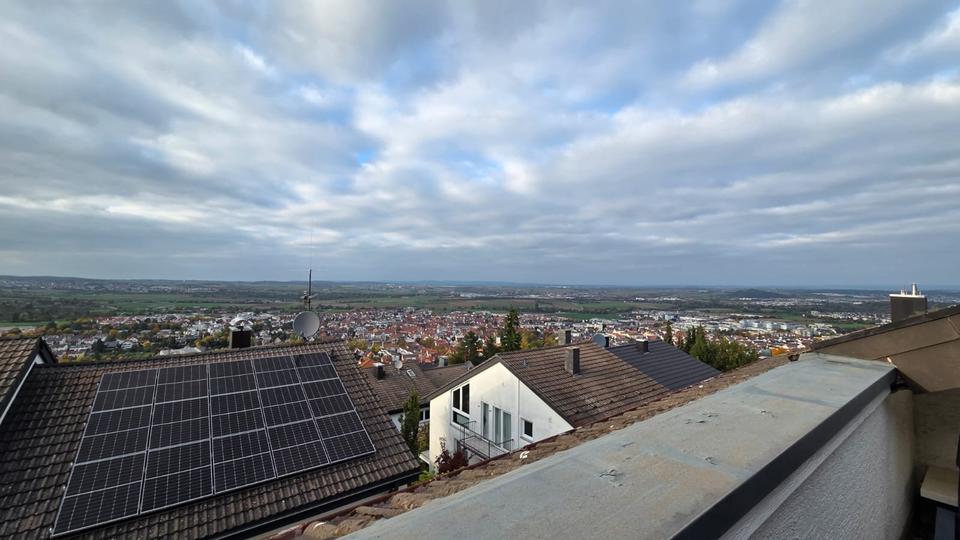 Doppelhaushälfte Gerlingen - 4.5 Zimmer, 141 m&sup2;, 2.200&euro; | Angebot:25084802