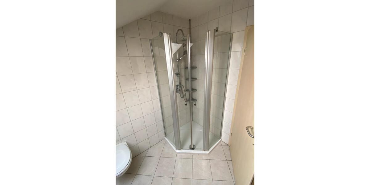 Dachgeschoßwohnung Eging am See - 2.5 Zimmer, 62 m&sup2;, 549&euro; | Angebot:24732326