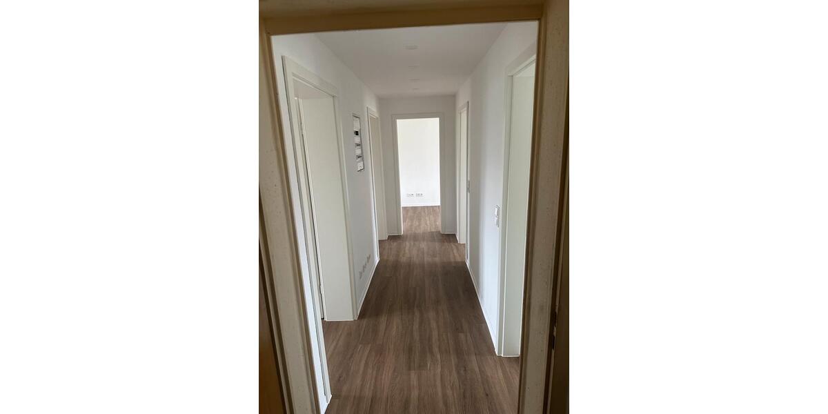 Etagenwohnung Königsbrück - 3 Zimmer, 58 m&sup2;, 450&euro; | Angebot:25933580