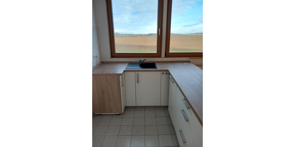 Dachgeschoßwohnung Marlow - 2 Zimmer, 66 m&sup2;, 590&euro; | Angebot:25854224