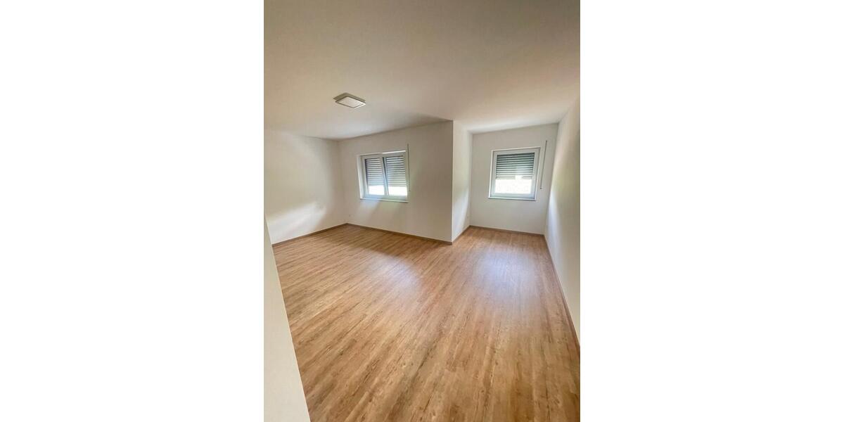 Reihenhaus Mantel - 4 Zimmer, 145 m&sup2;, 1.900&euro; | Angebot:25856600