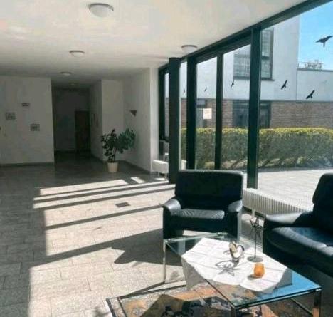 Dachgeschoßwohnung Niederkassel - 3 Zimmer, 86 m&sup2;, 1.400&euro; | Angebot:26639580