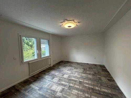 Reihenhaus Bühl - 2 Zimmer, 105 m&sup2;, 1.100&euro; | Angebot:26227249