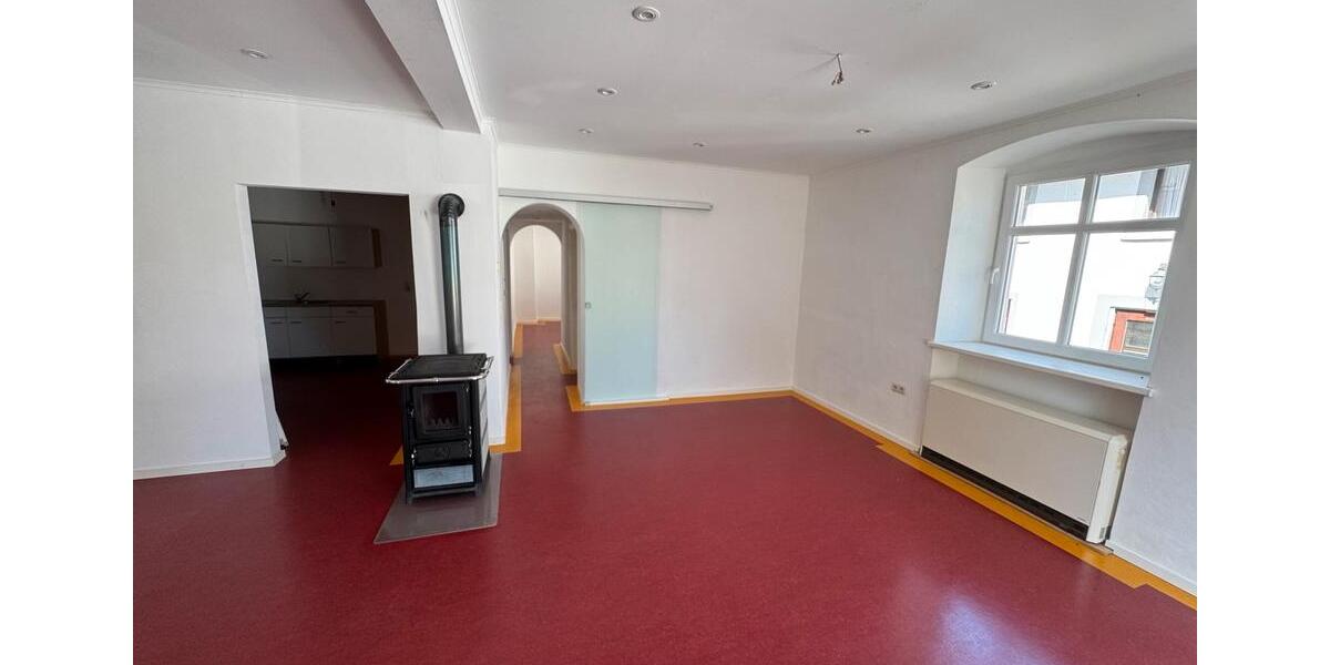 Wohnung im Ortskern von Presseck 95355 Marktplatz 5 zu vermieten 4 zimmer