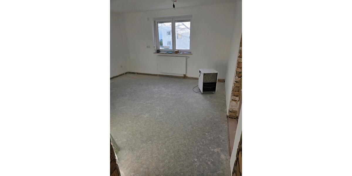 Erdgeschoßwohnung Lachen - 4 Zimmer, 70 m&sup2;, 850&euro; | Angebot:25395611