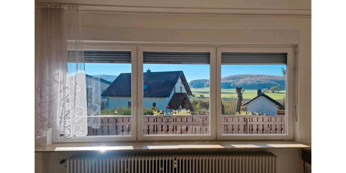 Erdgeschoßwohnung Büdingen - 4 Zimmer, 94 m&sup2;, 1.180&euro; | Angebot:24840576