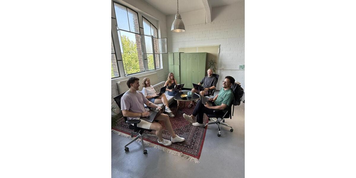 Ruhiger & inspirierender Coworking Space – 3 Plätze frei zimmer