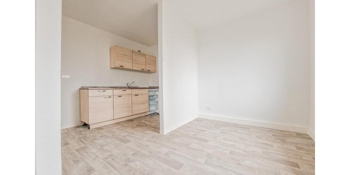 Etagenwohnung Glauchau - 1 Zimmer, 33 m&sup2;, 195&euro; | Angebot:26491703