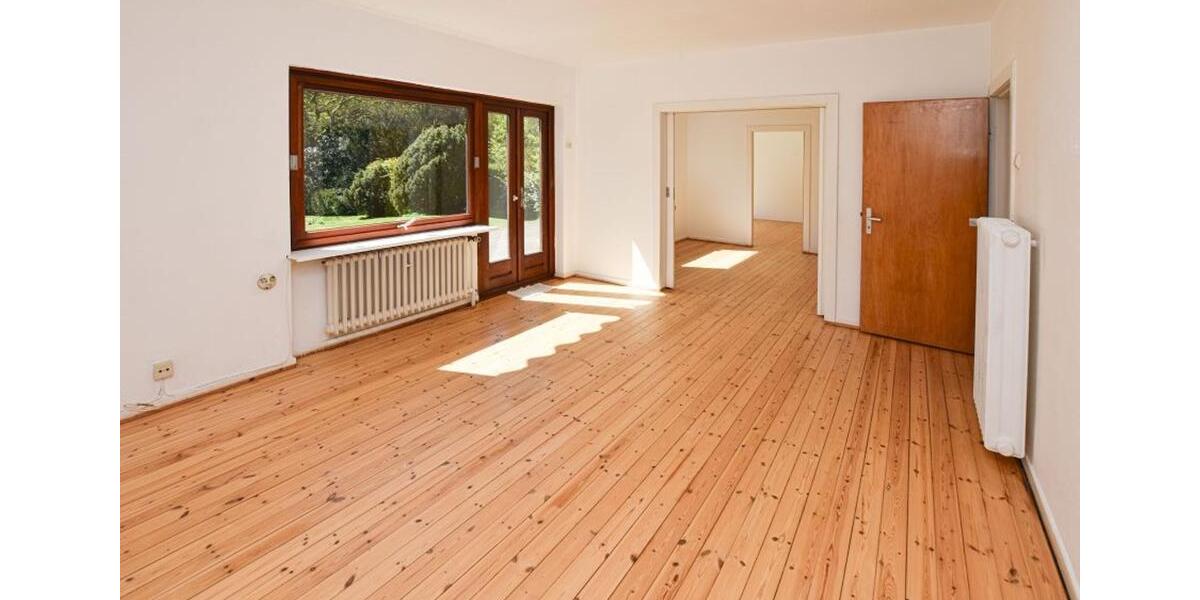 Einfamilienhaus Ahrensburg - 9 Zimmer, 170 m&sup2;, 2.600&euro; | Angebot:24800854