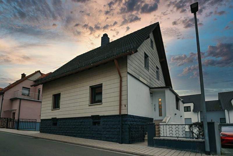 Einfamilienhaus Miesenbach Miesenbach - 8 Zimmer, 225 m&sup2;, 2.650&euro; | Angebot:24991684