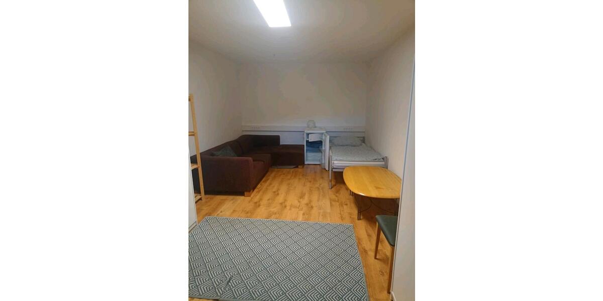 Wohnen auf Zeit Korschenbroich - 5 Zimmer, 5 m&sup2;, 15&euro; | Angebot:19869960