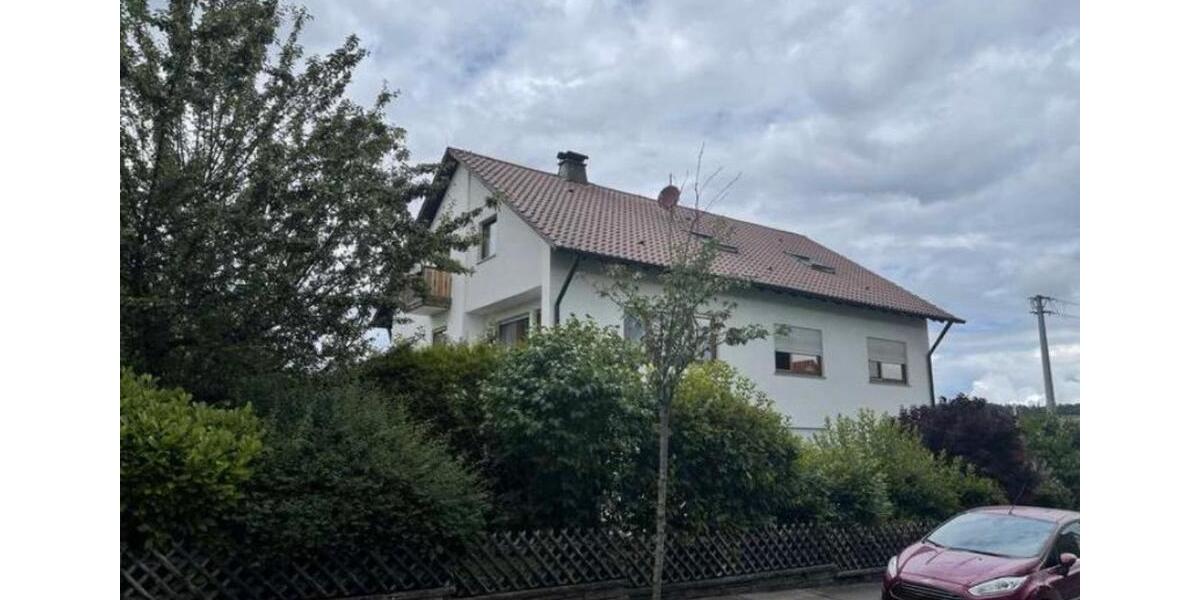 Dachgeschoßwohnung Calw - 3 Zimmer, 80 m&sup2;, 731&euro; | Angebot:26048758