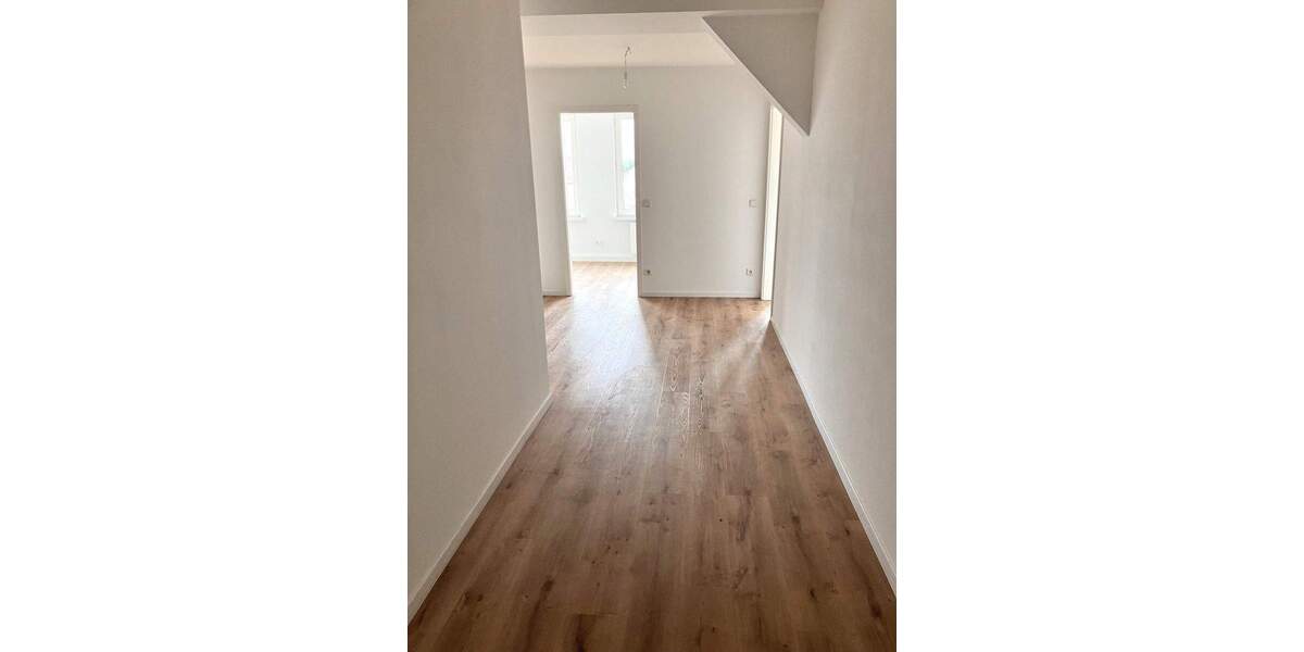 Etagenwohnung Nürnberg Gostenhof - 3 Zimmer, 92 m&sup2;, 1.130&euro; | Angebot:26723177