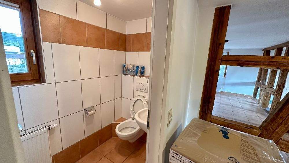 Mehrfamilienhaus, Wohnhaus Heimsheim - 7 Zimmer, 170 m&sup2;, 2.450&euro; | Angebot:25674466