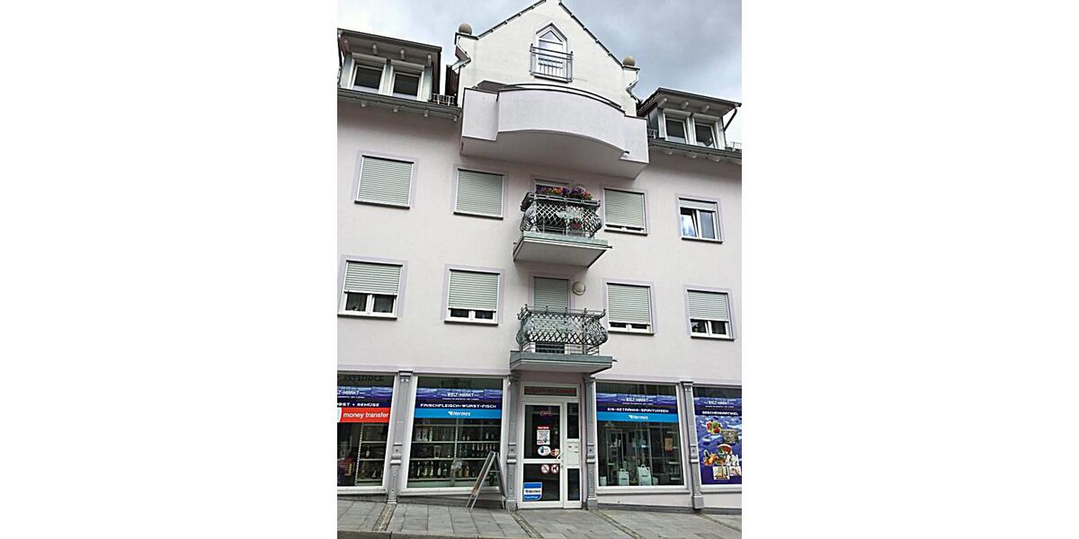 Dachgeschoßwohnung Pfullendorf - 5 Zimmer, 160 m&sup2;, 1.400&euro; | Angebot:24416302