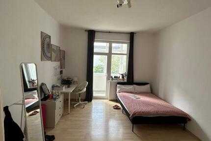 WG-Zimmer in 3er-Studenten-WG Hannover City - sehr nett!!!