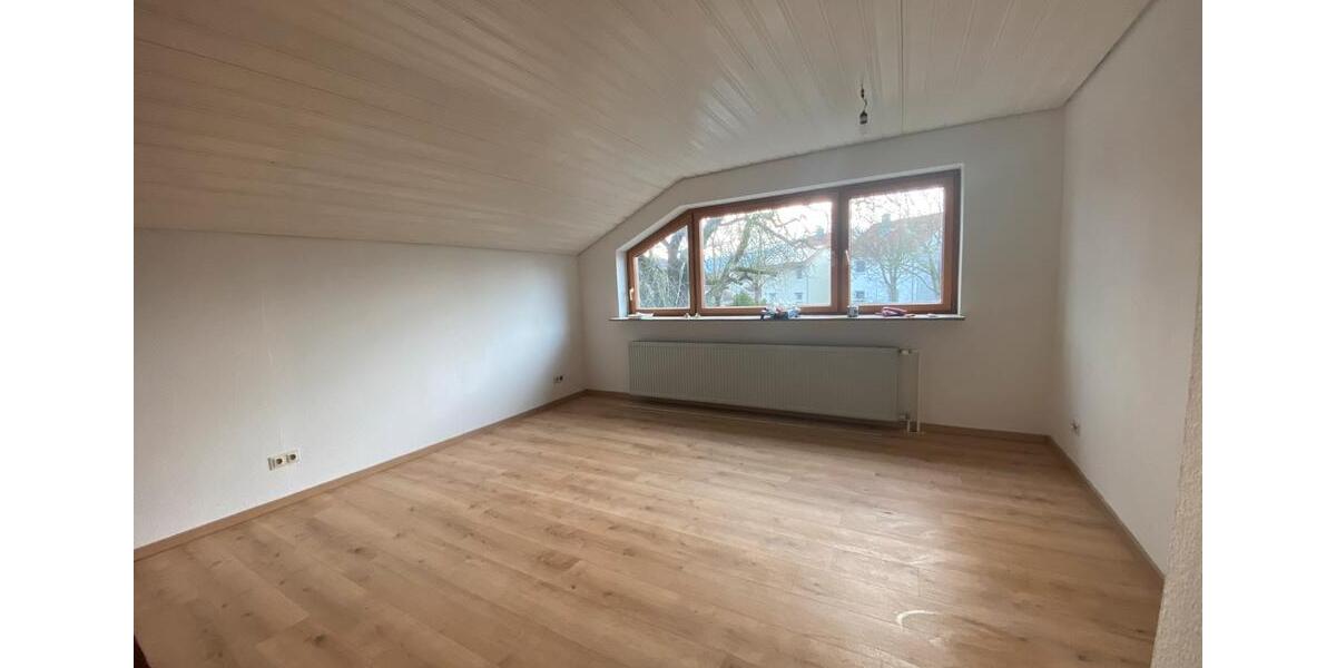 Gemütliche 2-Zimmer-DG-Wohnung 73235 WeilheimTeck 2 zimmer