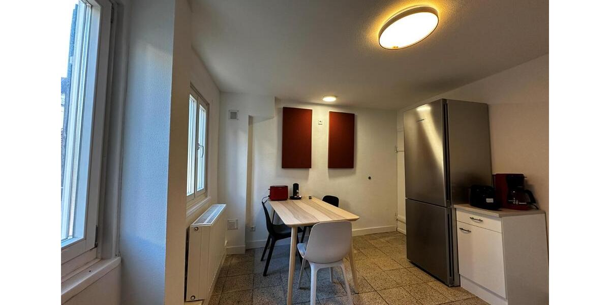 Wohnen auf Zeit Esslingen am Neckar - 4 Zimmer, 90 m&sup2;, 550&euro; | Angebot:23732599
