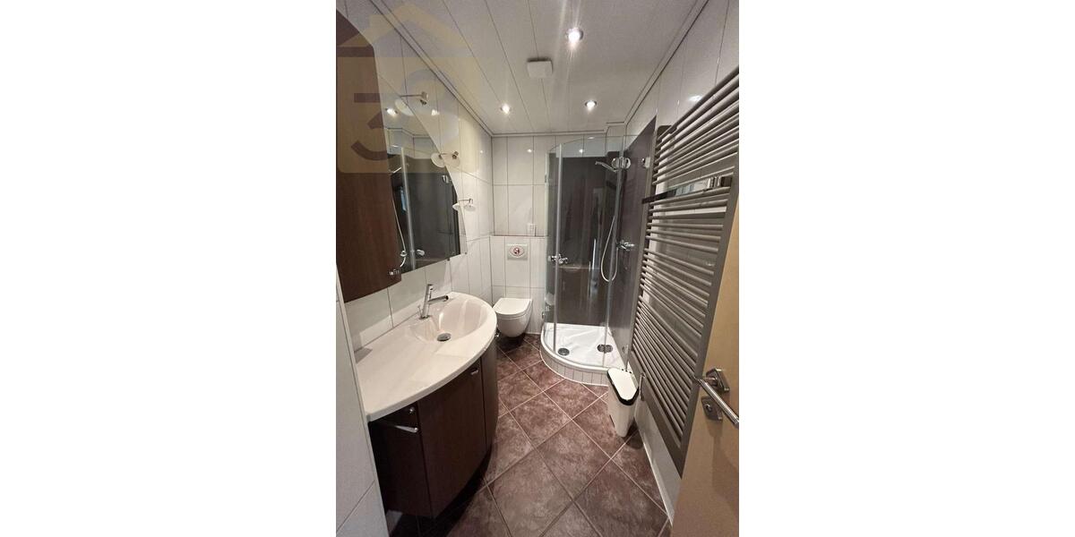 Etagenwohnung Wolfsburg Alt-Wolfsburg - 4 Zimmer, 120 m&sup2;, 990&euro; | Angebot:24783600