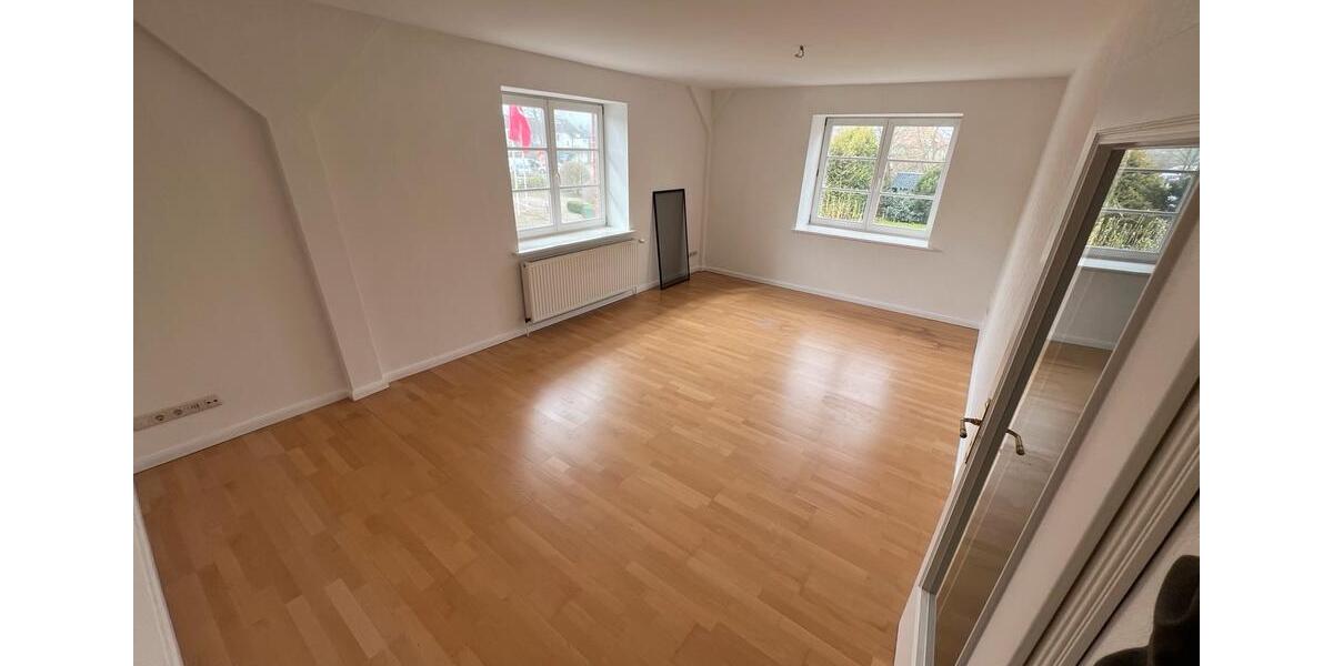 Etagenwohnung Gettorf - 3 Zimmer, 98 m&sup2;, 1.370&euro; | Angebot:25991329