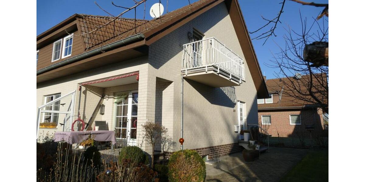 Doppelhaushälfte Goslar OS Hahnenklee-Bockswiese - 4 Zimmer, 130 m&sup2;, 1.100&euro; | Angebot:24708255