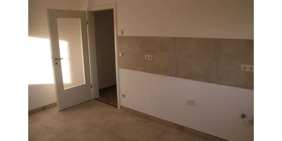 Etagenwohnung Großenhain - 3 Zimmer, 83 m&sup2;, 650&euro; | Angebot:26041886