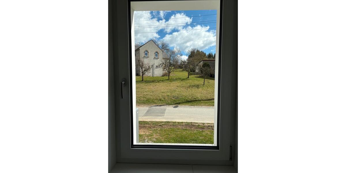 Erdgeschoßwohnung Pulsnitz - 3 Zimmer, 73 m&sup2;, 766&euro; | Angebot:26051539