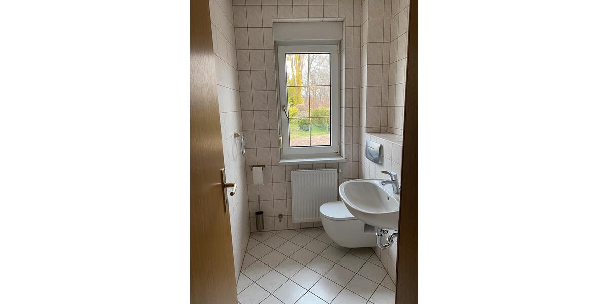 Etagenwohnung Ebersbach - 4 Zimmer, 105 m&sup2;, 1.155&euro; | Angebot:26631586