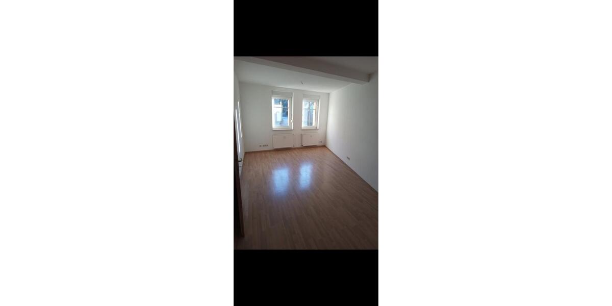 Erdgeschoßwohnung Gräfenhainichen - 3 Zimmer, 69 m&sup2;, 391&euro; | Angebot:25641240