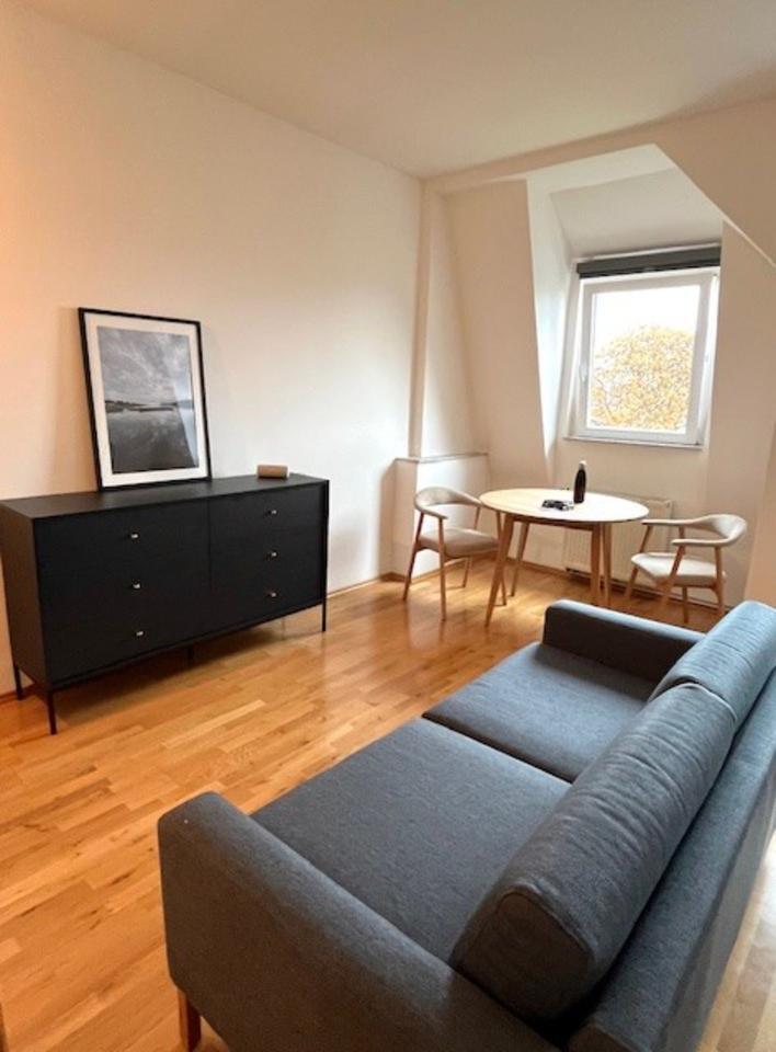 Historischer Charme trifft modernen Wohnkomfort zimmer