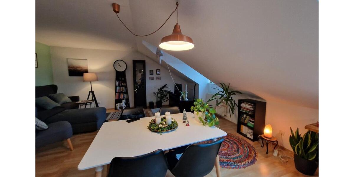 Dachgeschoßwohnung Goldbach - 2 Zimmer, 41 m&sup2;, 450&euro; | Angebot:26456277