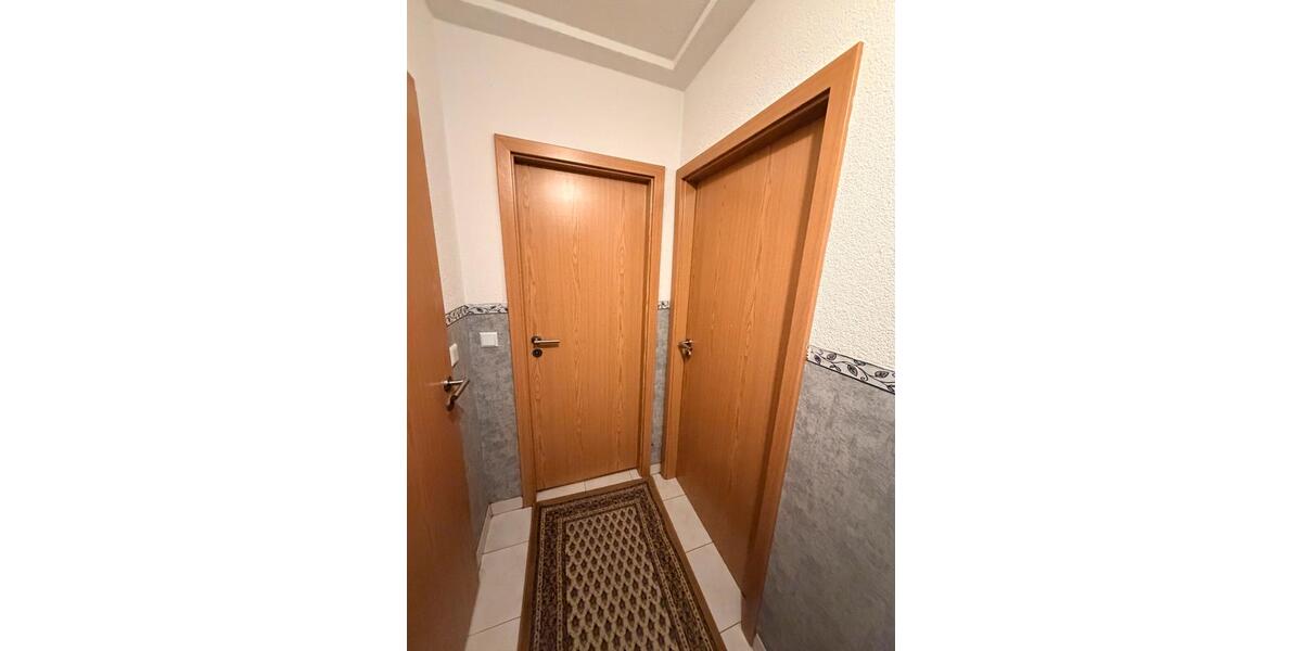 Erdgeschoßwohnung Umkirch - 4 Zimmer, 85 m&sup2;, 300&euro; | Angebot:25447004