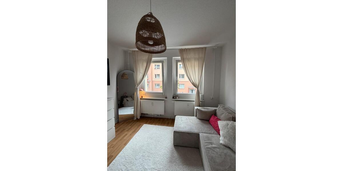 Etagenwohnung Bernau bei Berlin - 1 Zimmer, 35 m&sup2;, 450&euro; | Angebot:26545527