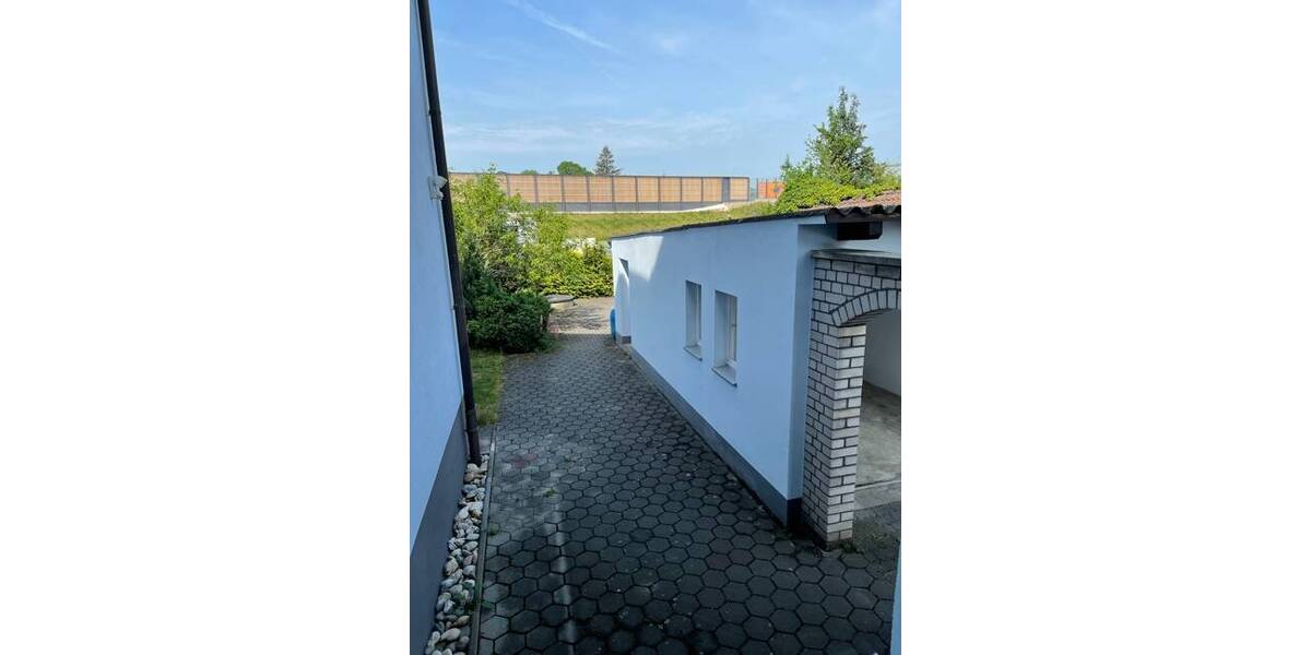 Etagenwohnung Erlangen / Eltersdorf Eltersdorf - 3 Zimmer, 73 m&sup2;, 1.075&euro; | Angebot:26161385