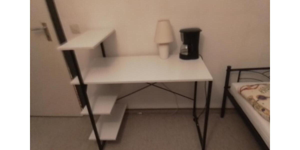 Wohnen auf Zeit Köln Mülheim - 1 Zimmer, 15 m&sup2;, 699&euro; | Angebot:25864033