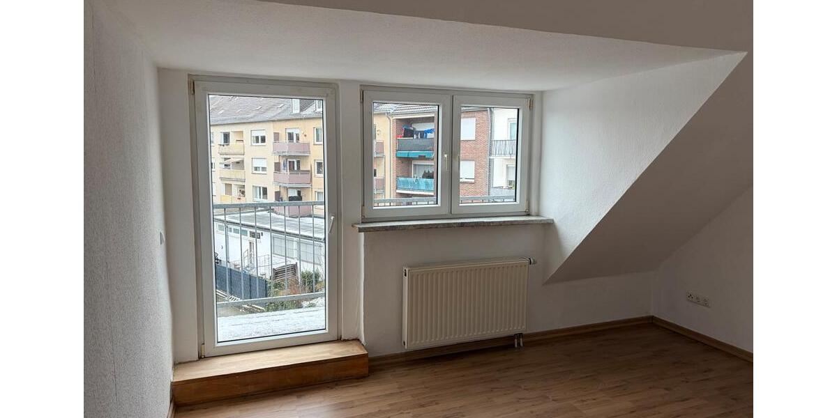 Maisonettenwohnung Mönchengladbach Süd - 4 Zimmer, 100 m&sup2;, 920&euro; | Angebot:25131212