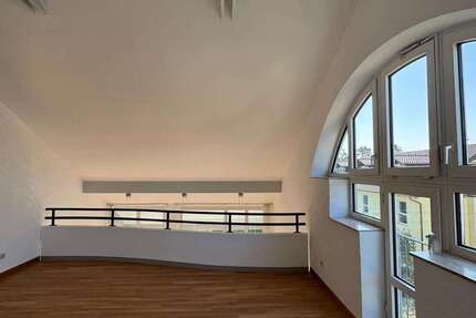 Wohnung Lorsch - 4 Zimmer, 146 m&sup2;, 1.500&euro; | Angebot:25877219