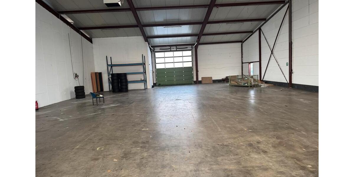 GEWERBE LAGERHALLE & BÜRO * zimmer