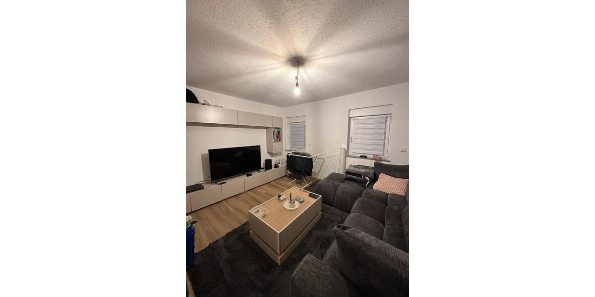 Etagenwohnung Pfinztal - 2 Zimmer, 65 m&sup2;, 1.200&euro; | Angebot:26640250
