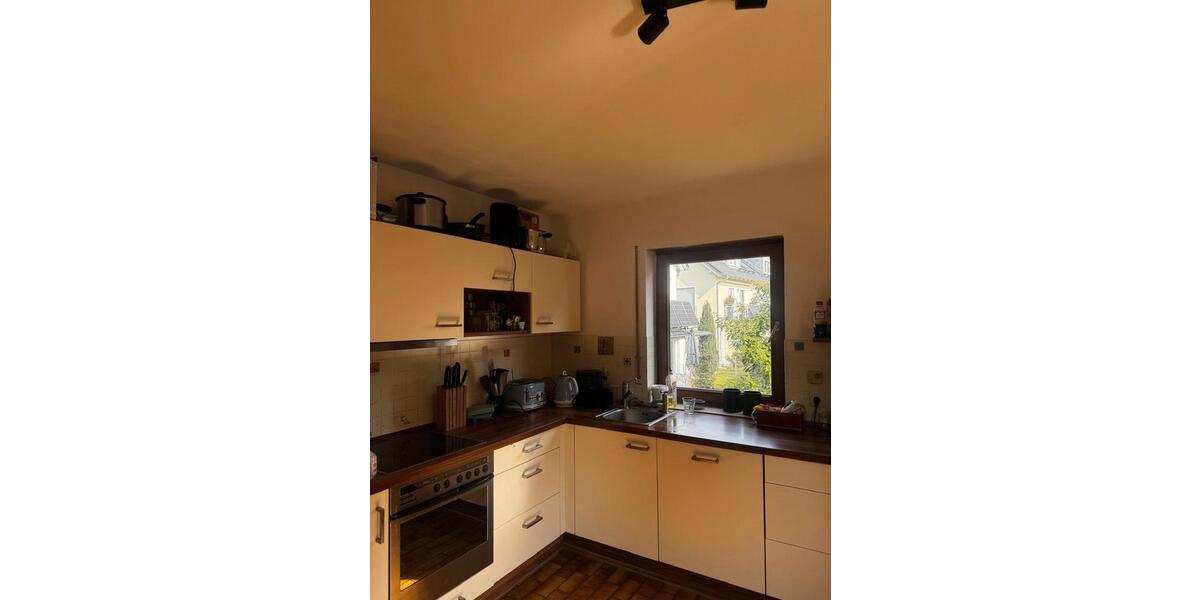 Wohnen auf Zeit München Moosach - 6 Zimmer, 17 m&sup2;, 730&euro; | Angebot:25844055