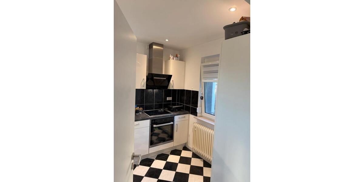 Etagenwohnung Aalen - 3 Zimmer, 70 m&sup2;, 1.400&euro; | Angebot:25390642