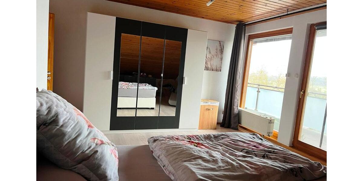 Dachgeschoßwohnung Lollar - 4 Zimmer, 118 m&sup2;, 1.100&euro; | Angebot:24253119